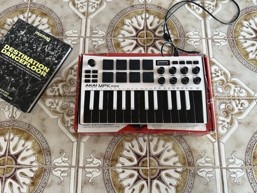 Akai mpk mini special - special, edition