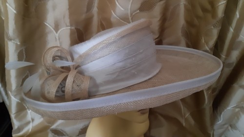 Silver beige ladies hat - silver/beige,