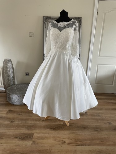 Bridal gown wedding dress - bridal, dress,tea