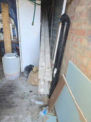 Extension ladder - ,