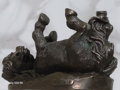 Heredities cold cast bronze - heredities,