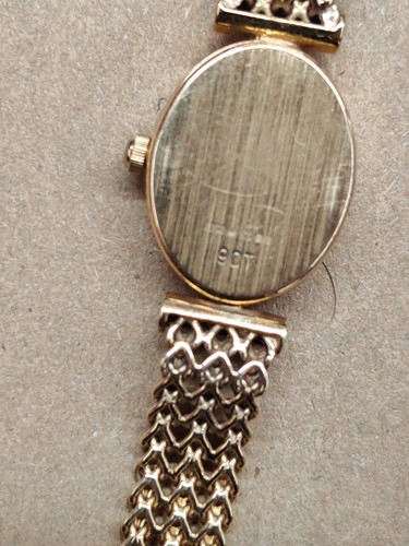Accurist gold all - 9ct,