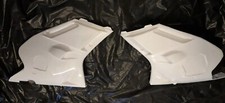 Yamaha FZR600 Lower Side Fairings Panels Pair Fiberglass 1989-1994 New