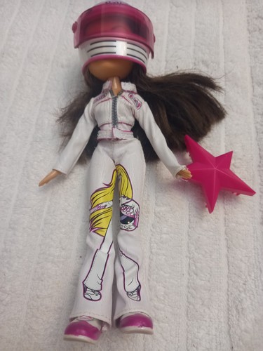 Bratz play sportz racing car - sportz,