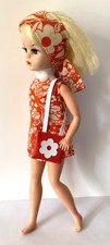 SINDY 1971  RED & WHITE FLORAL DRESS, SCARF & BAG FOR BOXED CENTREPART REPRO