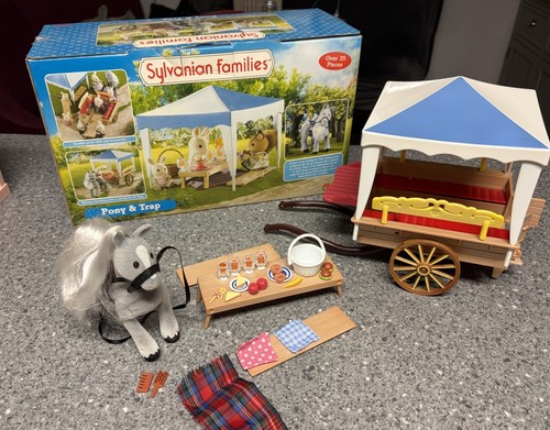 Sylvanian families pony - families, &