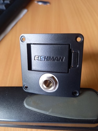 Fishman battery box - , jack