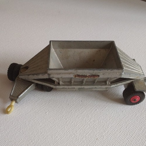 Britains farm toys trailer - toys,
