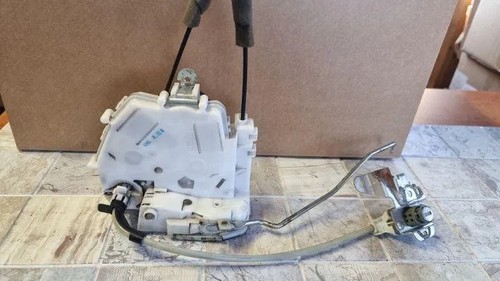 Honda front left door - front,