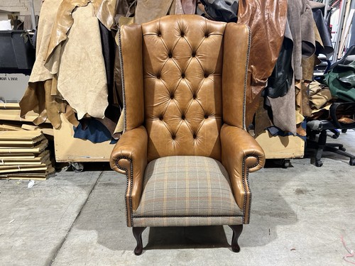 Display tan leather with - ex,
