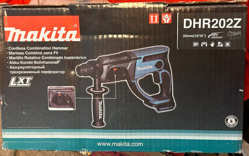 Never opened new box - in, makita