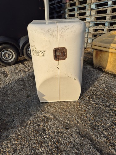 Richardson trailer tack locker - trailer,