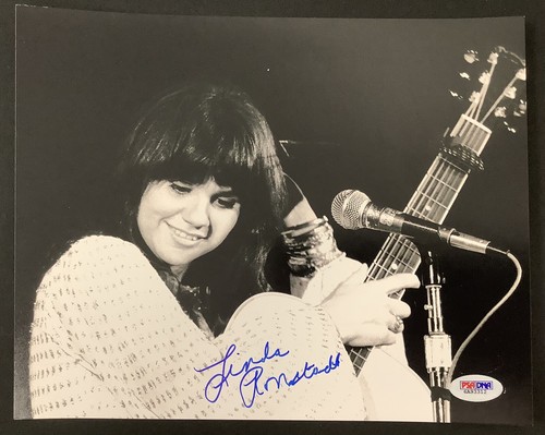 Linda ronstadt signed photo - signed,