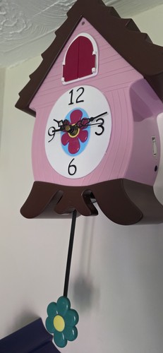 Heads elephant cuckoo clock - up,