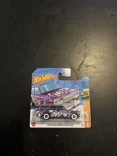 Hot Wheels. Datsun Bluebird
