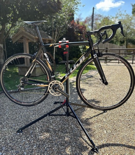 Fuji roubaix road - sl,