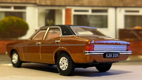 Corgi vanguards ford cortina - vanguards,