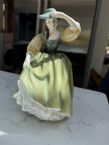 Royal doulton porcelain - royal,