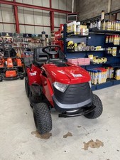Mountfield 1330M Petrol Ride On Lawn Mower 84cm Inc Mulch & Hitch Ex Display