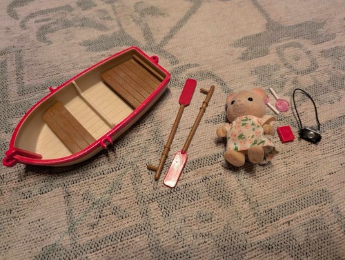 Sylvanian families canal - families,