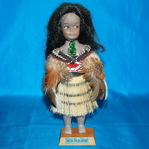 Vintage new zealand maori girl - new,