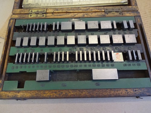 Slips gauges spacing collars