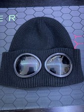 CP COMPANY GOGGLES BEANIE HAT