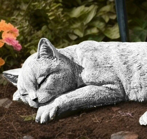 Sleeping cat statue - , stone