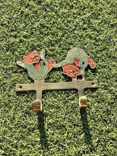 Vintage brass bear wall - brass,