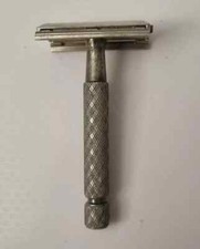 Vintage 1970s Gillette Tech Safety Razor With Lightweight Handle