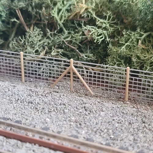 Fencing rural animal - -,