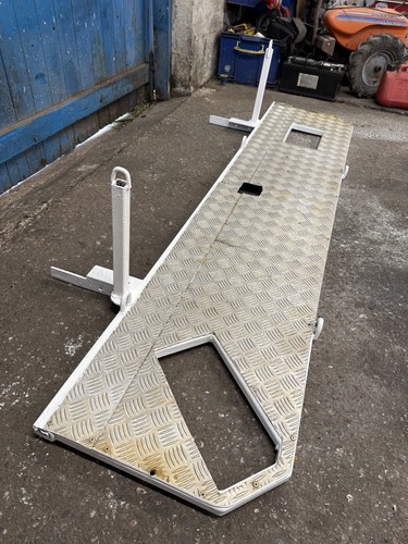 Motorhome moped carrier - motorhome, rack