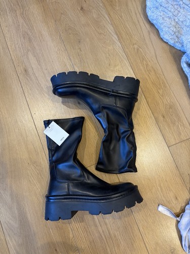 Bnwt mango new - mango, leather