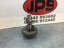 Camshaft / drive gear /