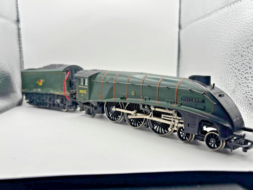 Hornby mallard 60022 green - hornby,