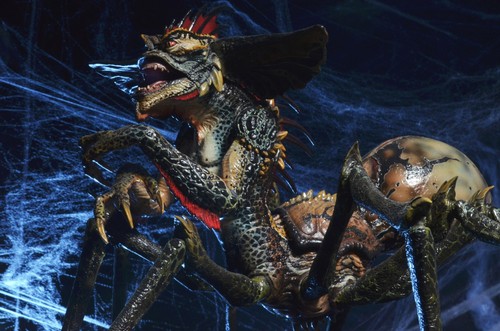 Neca gremlins spider - 2,