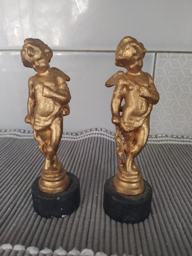 Winged gold plaster cherub - 2,