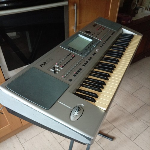 Korg pa50 workstation keyboard - korg,