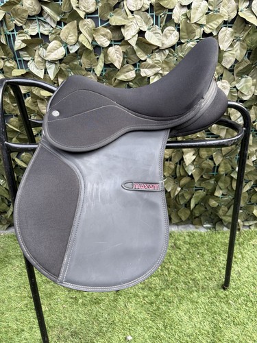 Maxam black wide - 14.5”,