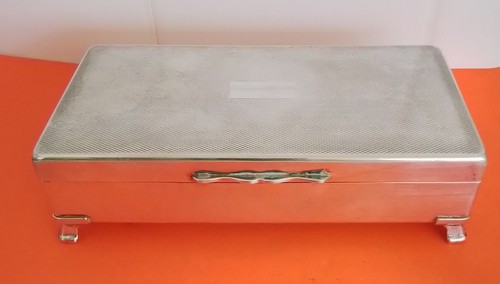 Vintage aristocrat 7in silver - vintage,