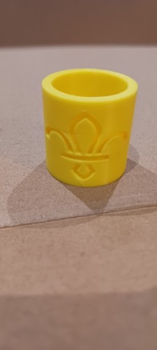 Yellow scout woggle - x,