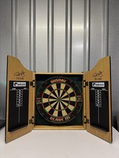 Winmau Dartboard with Cabinet