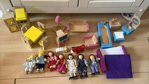 Chunky wooden dolls house - chunky,