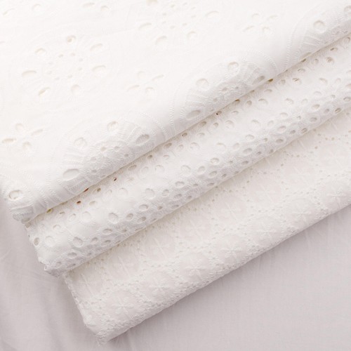 Broderie anglaise embroidered - anglaise,