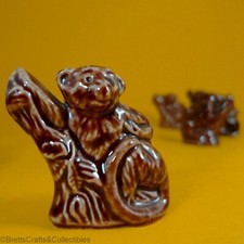 Wade Whimsies (1985/96 Set #2) USA Red Rose Tea - Animals - Brown Langur