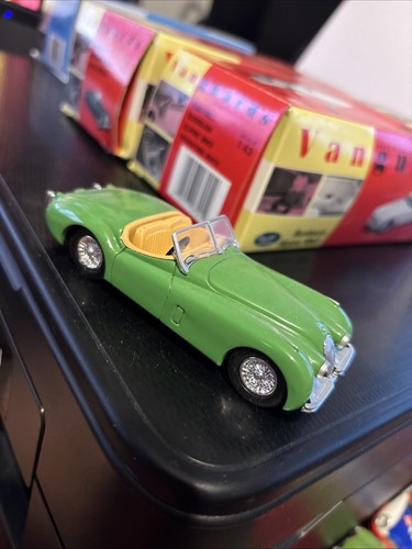 Corgi classic sports cars - corgi:,