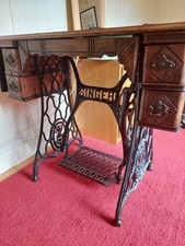 Antique  Singer Treadle Sewing Machine table  With Original 4 Drawers