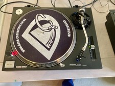 Technics SL-1210MK2 Turntable