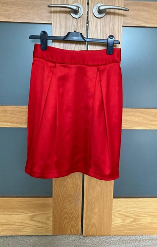Oasis red satin - skirt, size