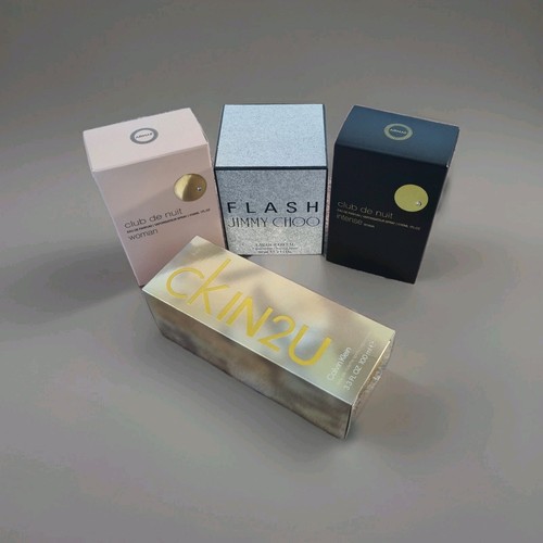 Empty perfume boxes flash - empty,
